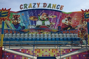CRAZY DANCE